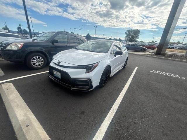 2022 Toyota Corolla XSE — photo 1 of 33