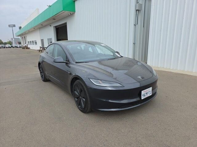 2025 Tesla Model 3 Long Range — photo 1 of 15