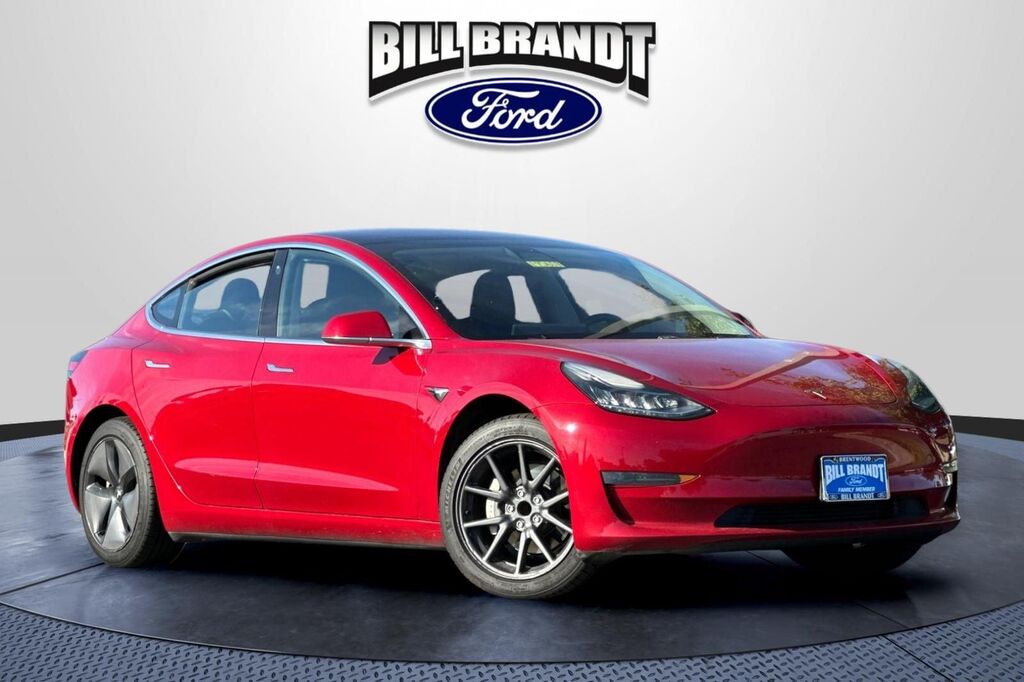 2018 Tesla Model 3 Mid Range — photo 1 of 13