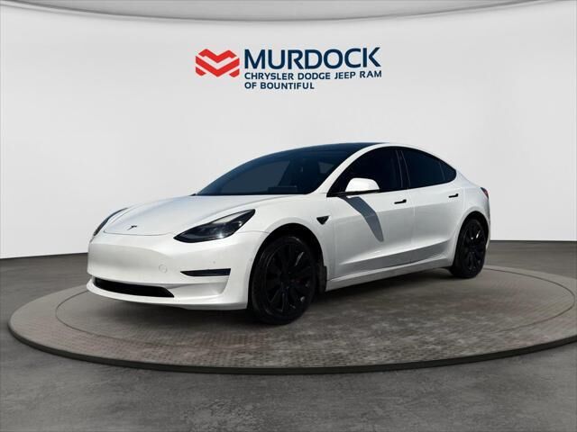 2021 Tesla Model 3 Standard Range Plus — photo 1 of 13