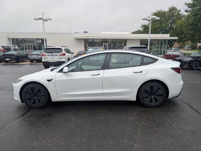 2025 Tesla Model 3 Long Range — photo 1 of 13