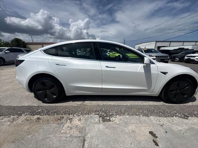 2020 Tesla Model 3 Standard Range
