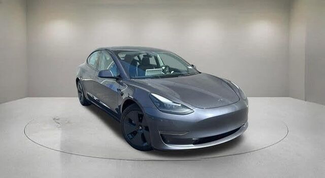 2023 Tesla Model 3 Base — photo 1 of 1