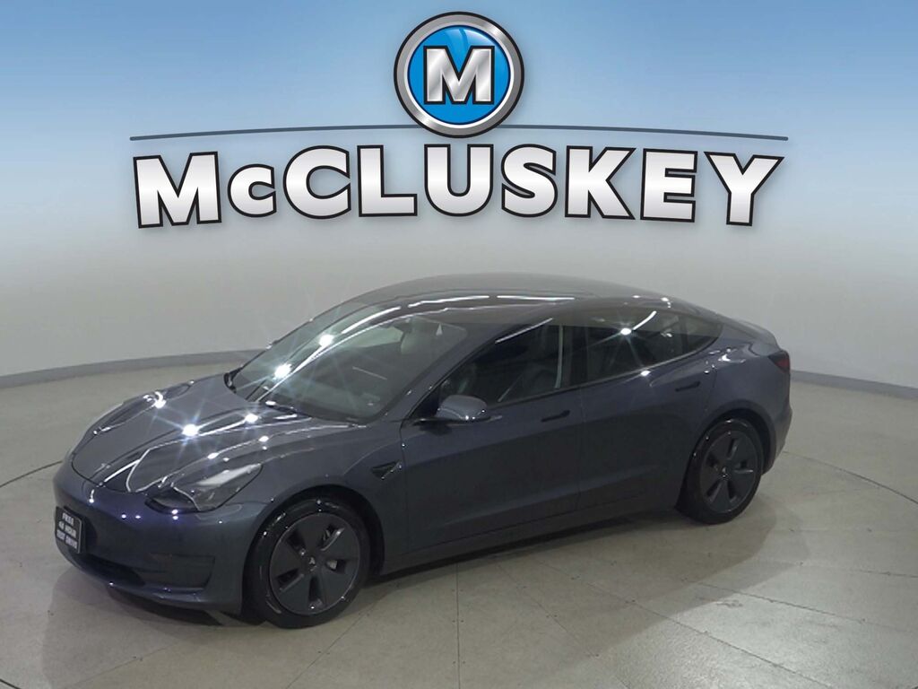 2023 Tesla Model 3 RWD — photo 1 of 7