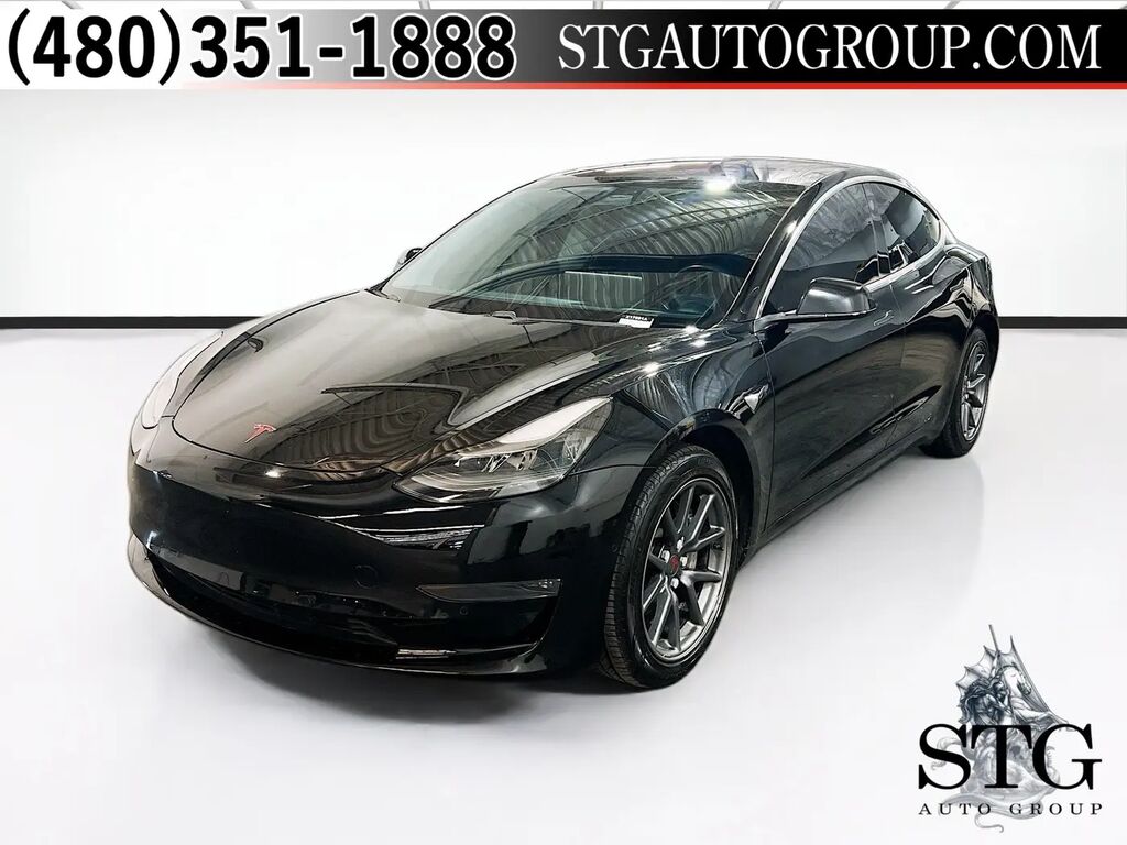 2018 Tesla Model 3 Long Range — photo 1 of 13