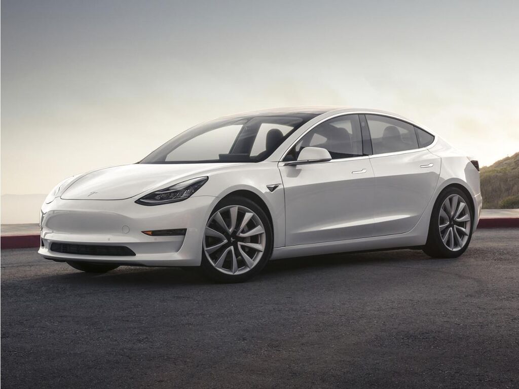 2020 Tesla Model 3 Standard Range Plus — photo 1 of 2
