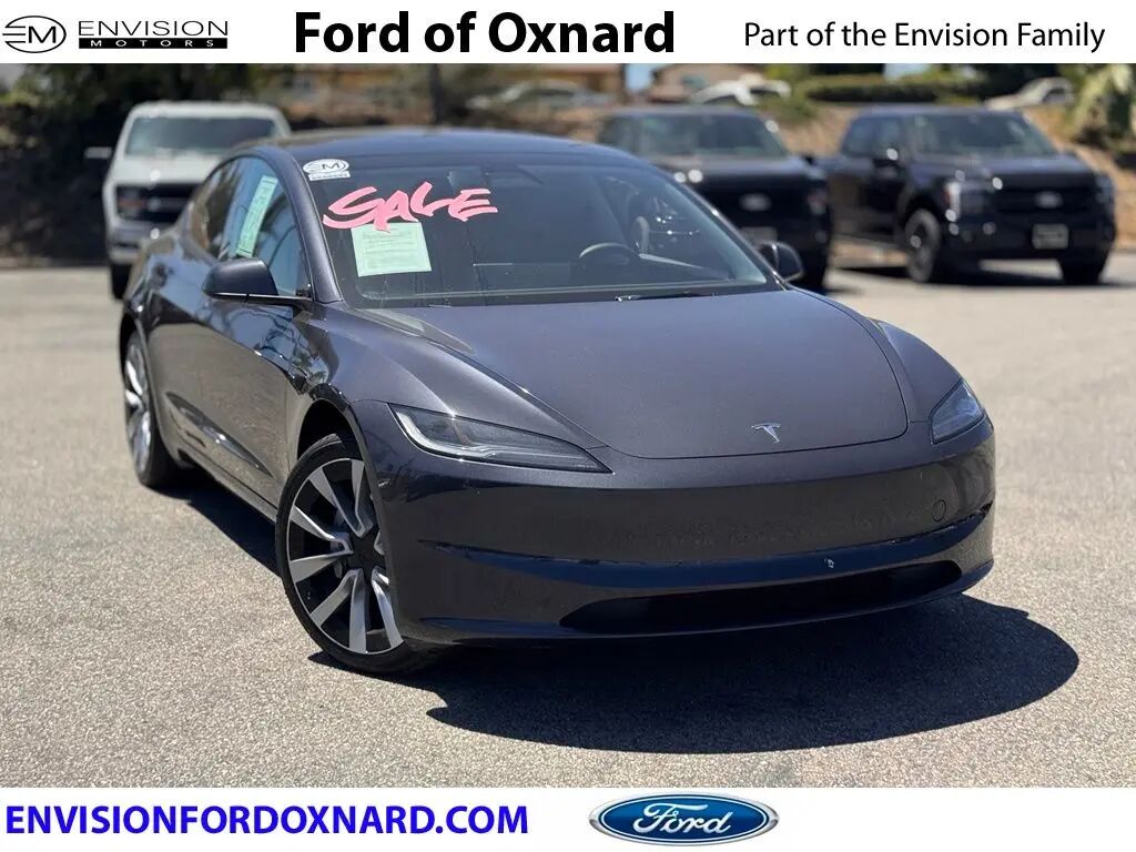 2024 Tesla Model 3 Base — photo 1 of 26