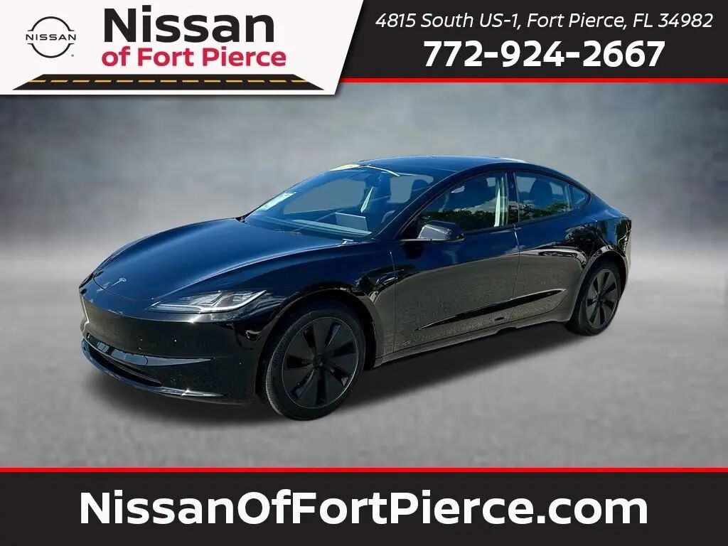 2025 Tesla Model 3 Long Range — photo 1 of 13