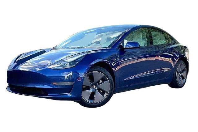 2021 Tesla Model 3 Standard Range Plus — photo 1 of 2
