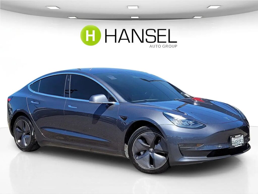 2018 Tesla Model 3 Mid Range — photo 1 of 25