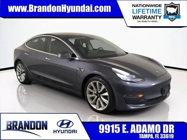 2019 Tesla Model 3 Long Range — photo 1 of 1