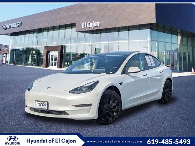 2022 Tesla Model 3 Base