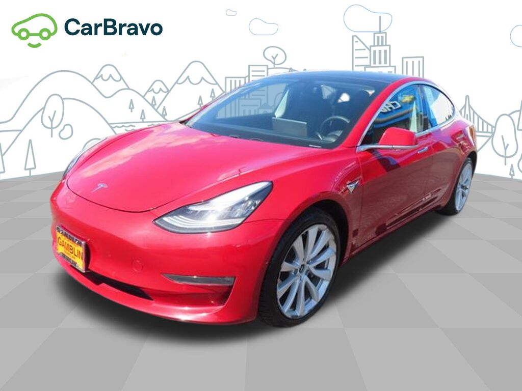 2019 Tesla Model 3 Performance — photo 1 of 7