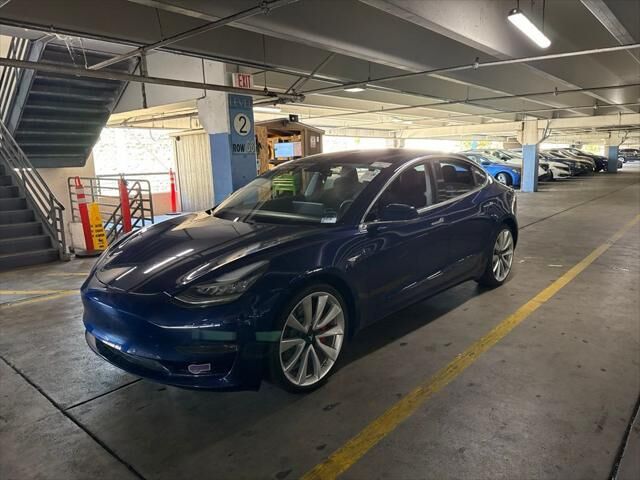 2018 Tesla Model 3 Performance — photo 1 of 7