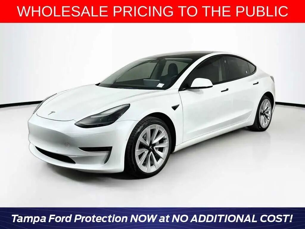 2022 Tesla Model 3 Long Range — photo 1 of 26