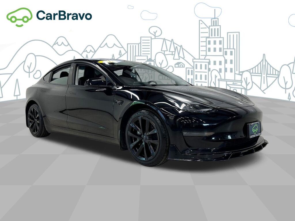 2022 Tesla Model 3 Long Range Dual Motor All-Whee — photo 1 of 6