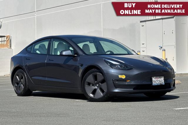 2022 Tesla Model 3 Long Range