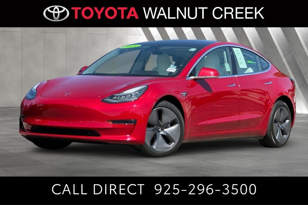 2018 Tesla Model 3 Long Range — photo 1 of 7