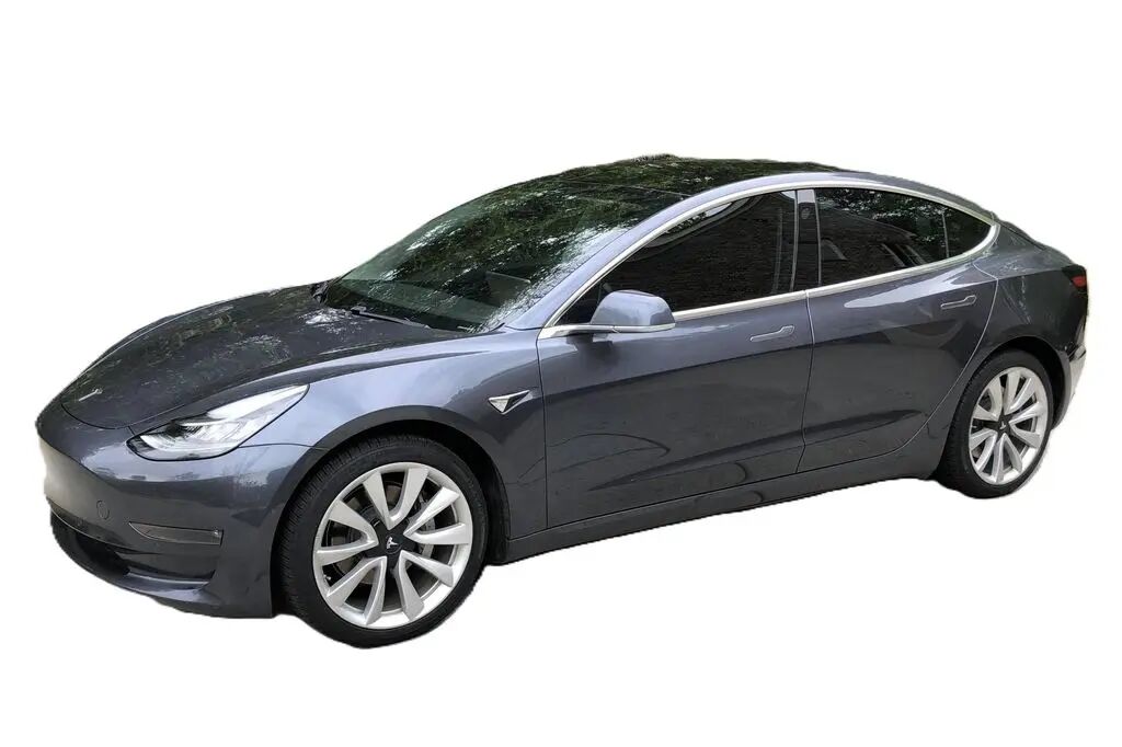 2018 Tesla Model 3 Long Range — photo 1 of 2