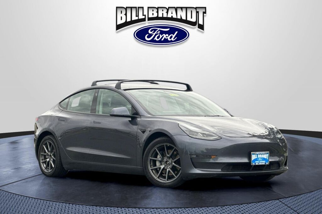 2022 Tesla Model 3 Long Range — photo 1 of 13