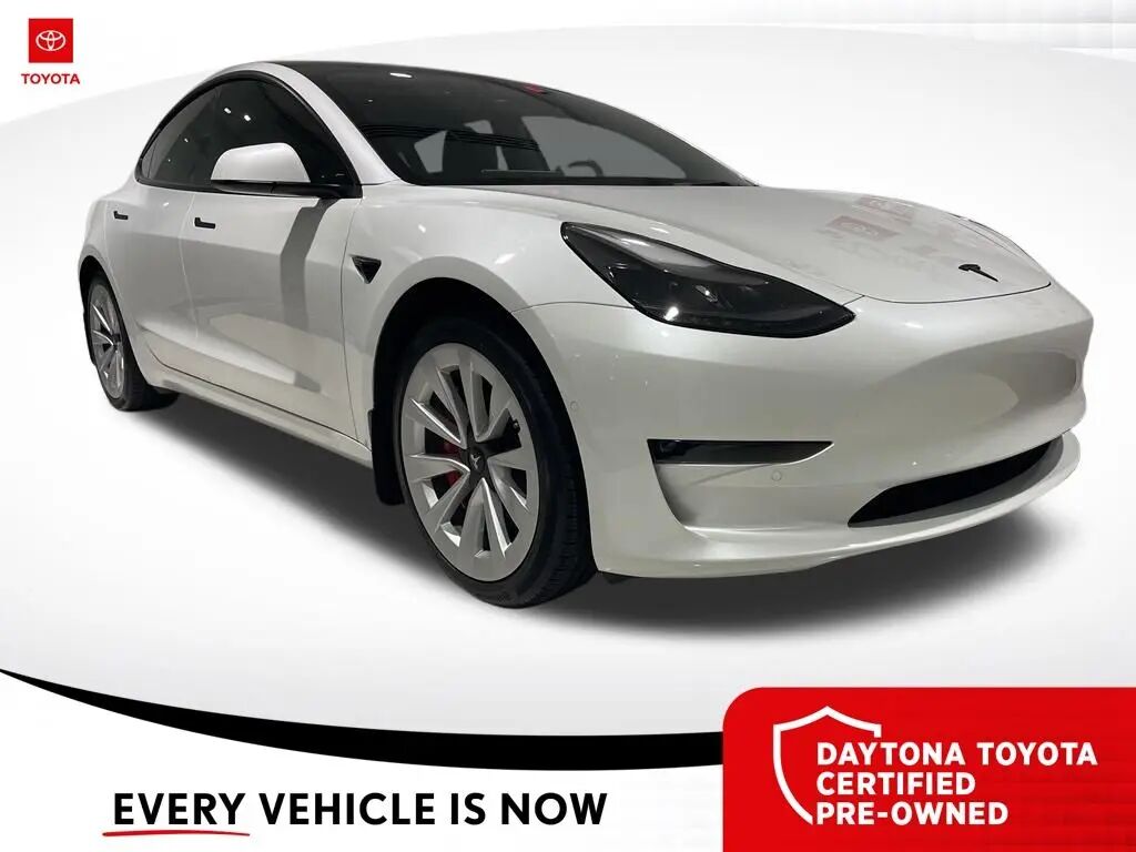 2022 Tesla Model 3 Long Range — photo 1 of 13