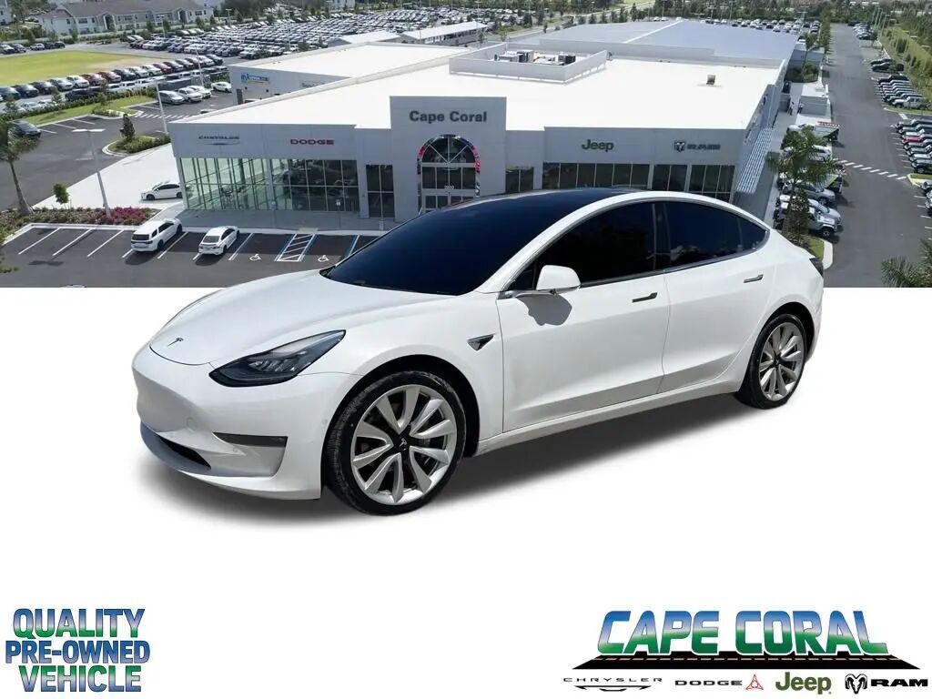 2018 Tesla Model 3 Performance — photo 1 of 11