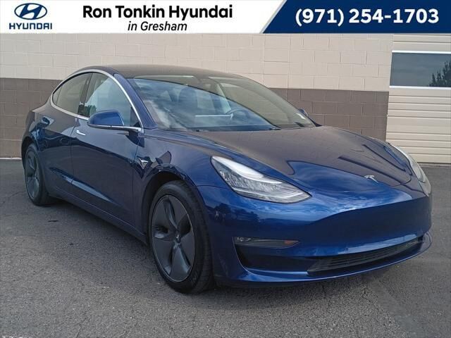 2019 Tesla Model 3 Long Range — photo 1 of 13