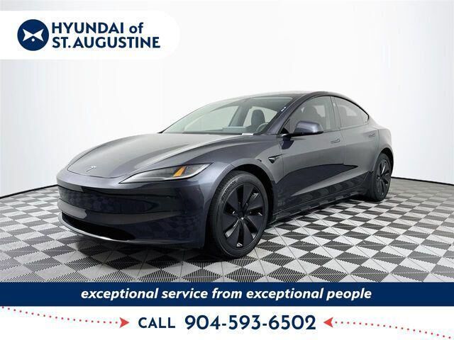 2025 Tesla Model 3 Long Range — photo 1 of 1