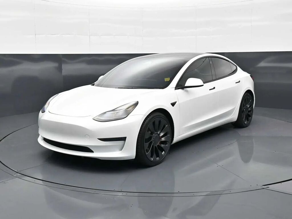 2022 Tesla Model 3 Performance — photo 1 of 13
