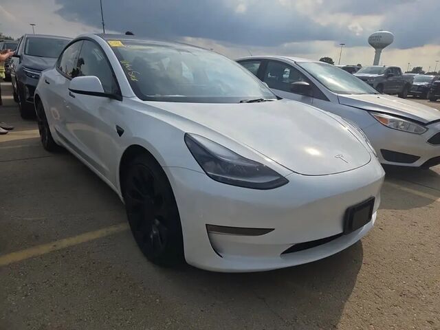 2023 Tesla Model 3 Performance