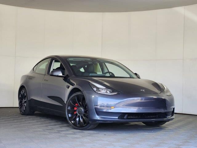 2022 Tesla Model 3 Performance — photo 1 of 13