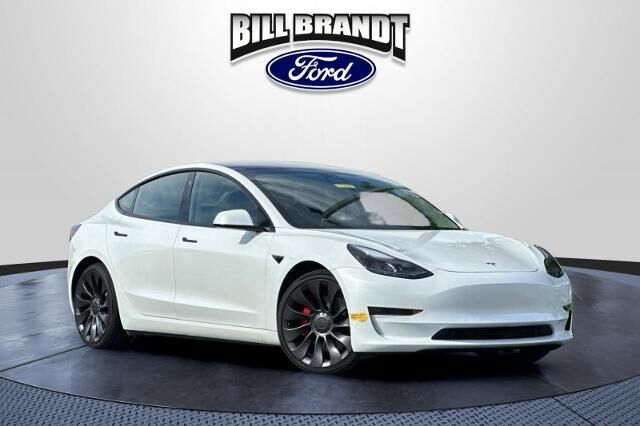 2022 Tesla Model 3 Performance — photo 1 of 13