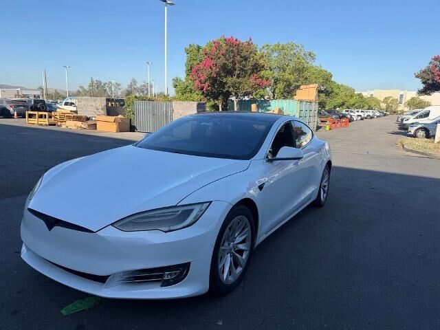 2018 Tesla Model S 75D — photo 1 of 44