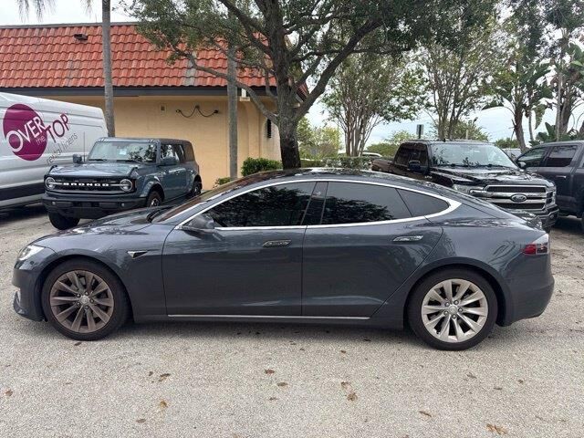 2018 Tesla Model S 75D