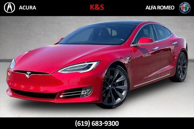 2020 Tesla Model S Long Range Plus — photo 1 of 7