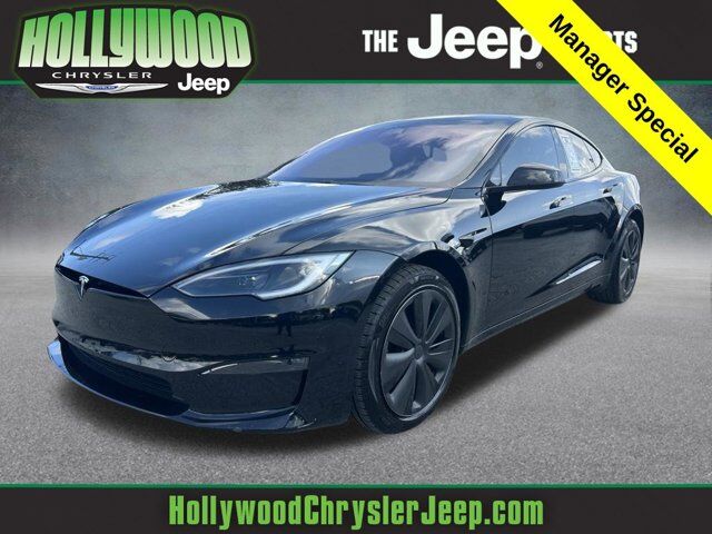 2023 Tesla Model S Standard Range