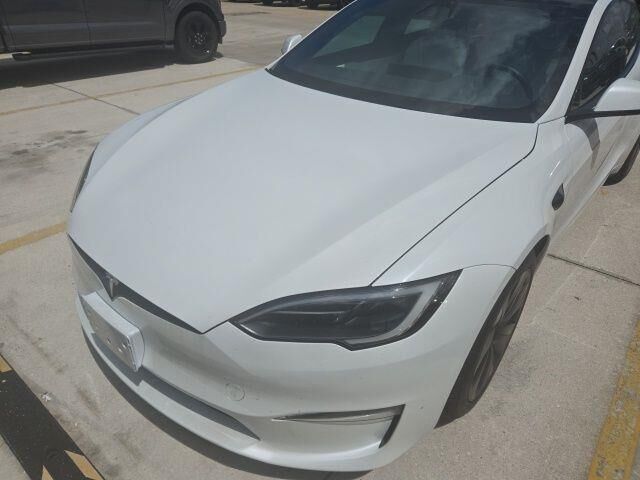 2023 Tesla Model S Standard Range — photo 1 of 13