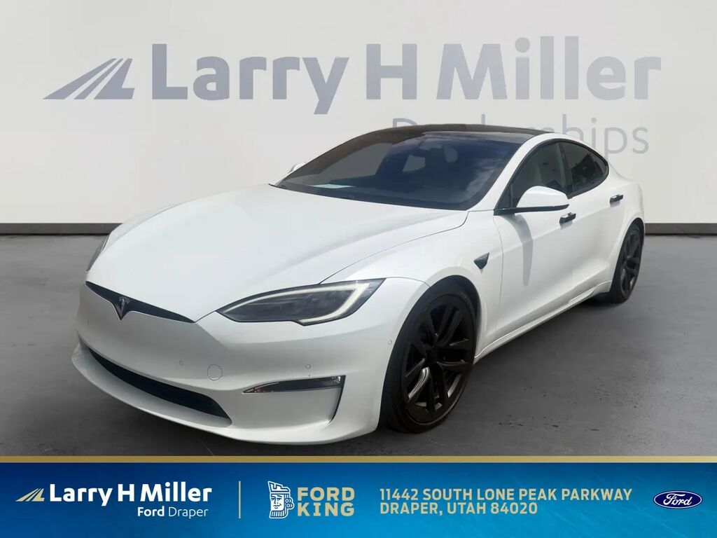 2023 Tesla Model S Standard Range — photo 1 of 39
