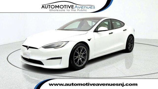 2022 Tesla Model S Plaid