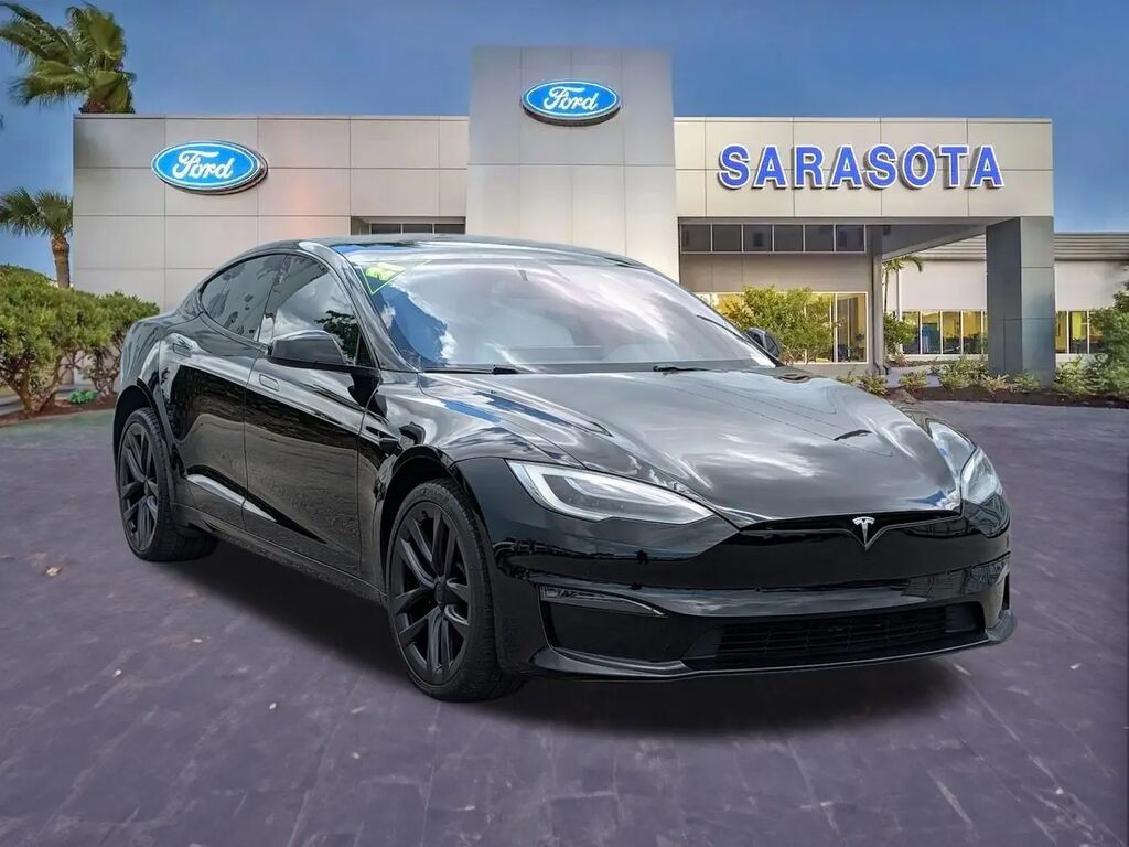 2021 Tesla Model S Plaid — photo 1 of 24