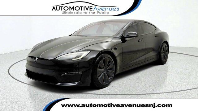2022 Tesla Model S Plaid