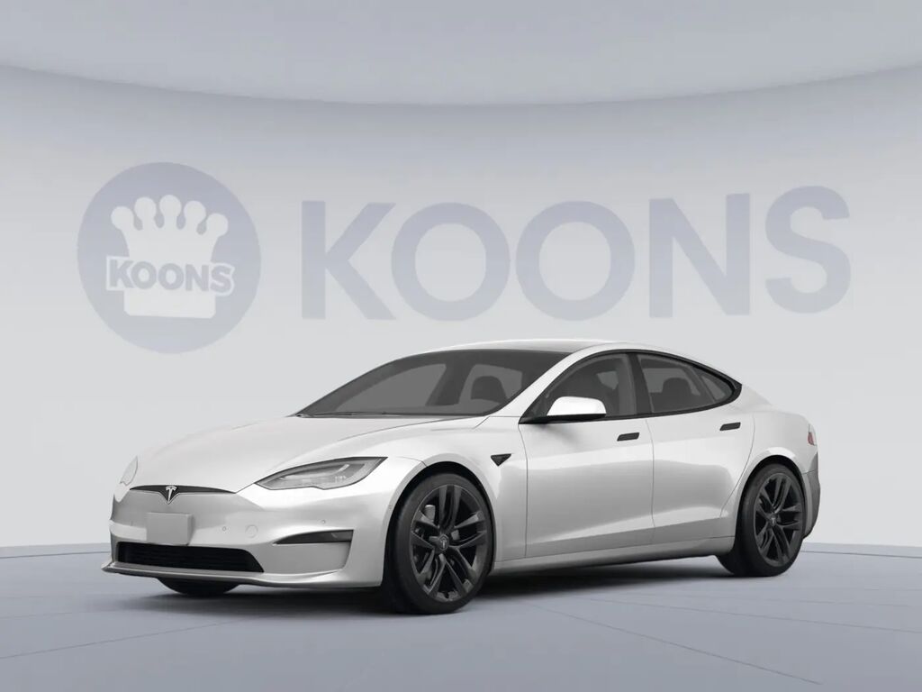 2021 Tesla Model S Plaid — photo 1 of 3