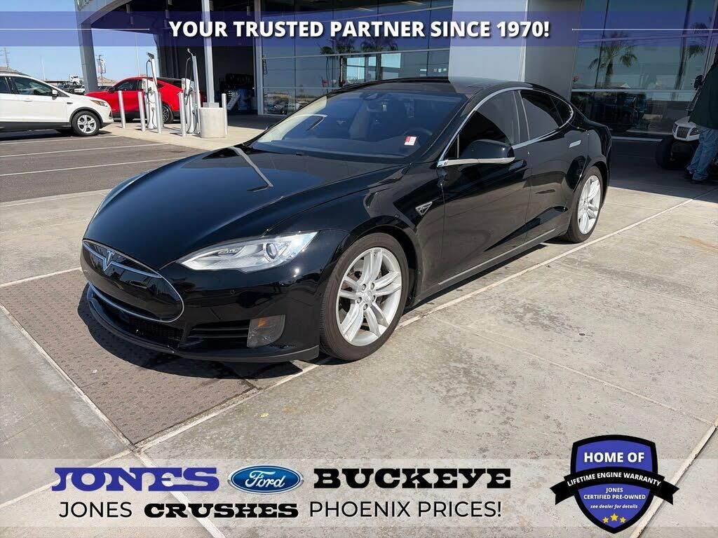 2015 Tesla Model S 70D — photo 1 of 2