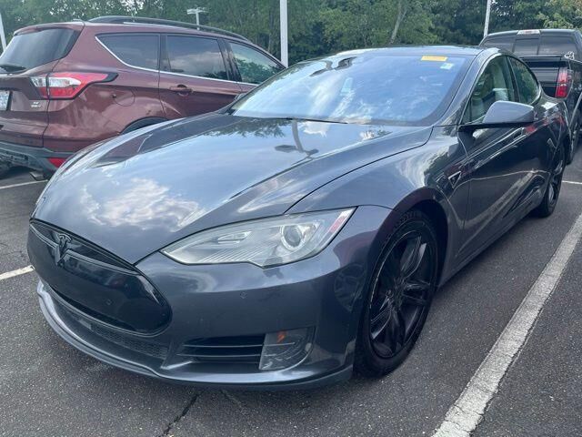 2015 Tesla Model S 70D — photo 1 of 4