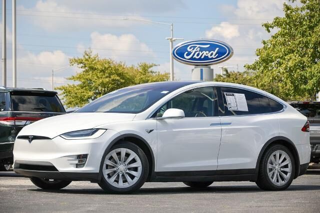 2020 Tesla Model X Long Range — photo 1 of 26