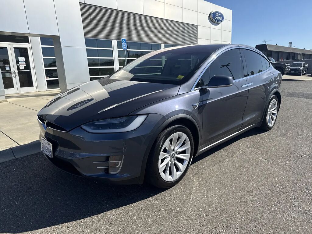 2018 Tesla Model X 100D — photo 1 of 13