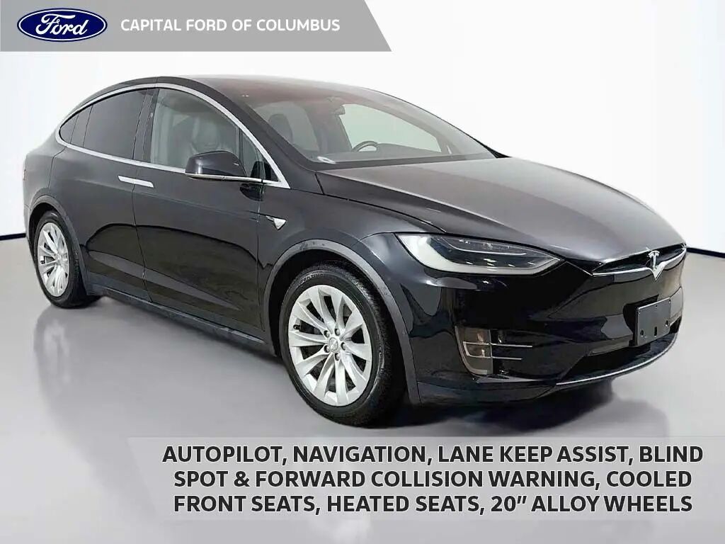 2017 Tesla Model X 90D — photo 1 of 11