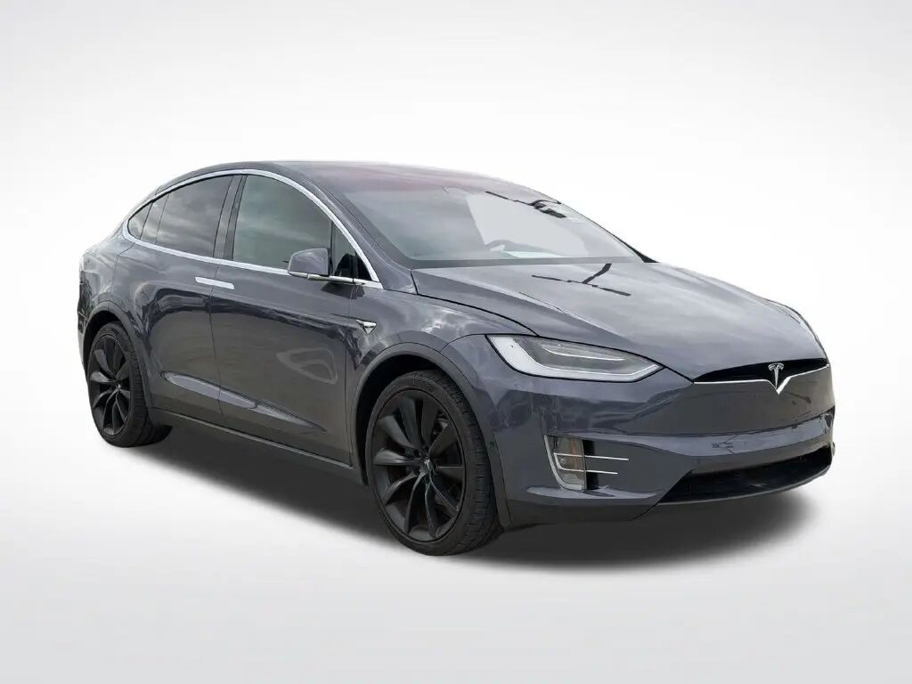 2020 Tesla Model X Long Range — photo 1 of 13