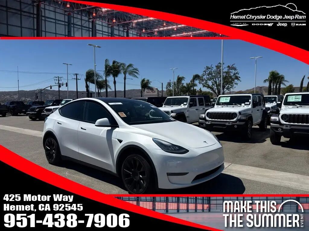 2021 Tesla Model Y Long Range — photo 1 of 13