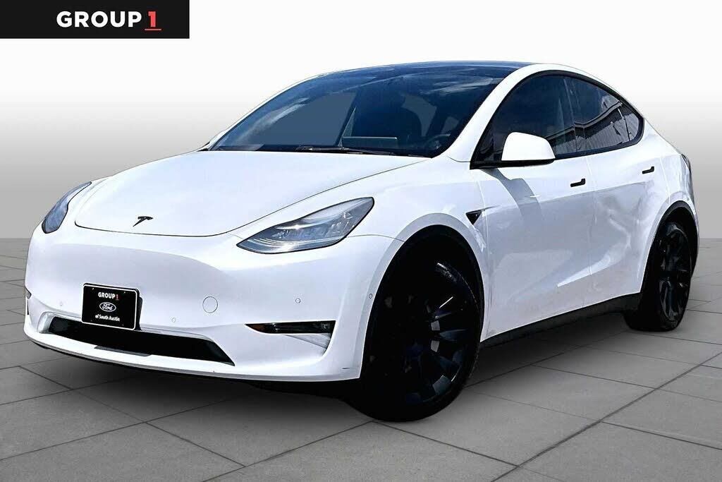2021 Tesla Model Y Long Range — photo 1 of 1